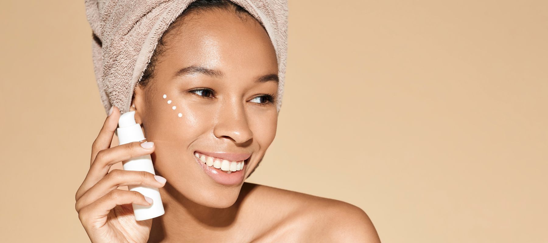 Hydrating vs Moisturising: Which Does Your Skin Need More?