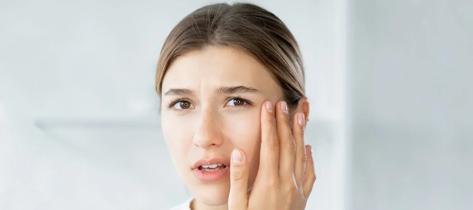 How to Avoid Touching Your Face